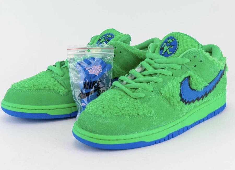 grateful dead x dunk low sb