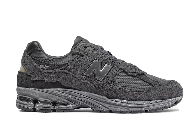 New Balance 2002R Protection Pack 