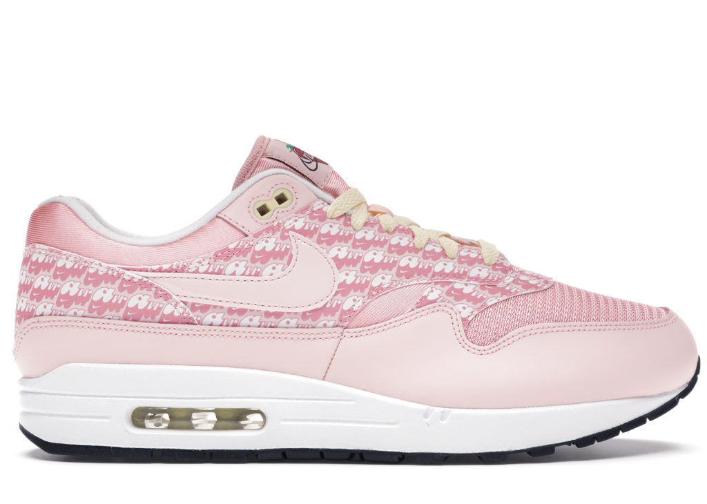 lemonade strawberry nike