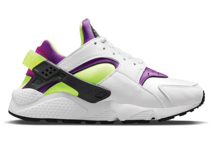 nike huarache cream and white