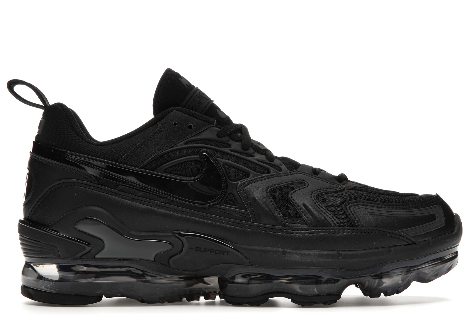 all black vapormax evo