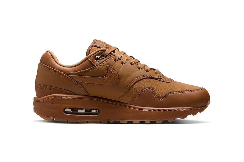 nike women's court lite 2 sneaker