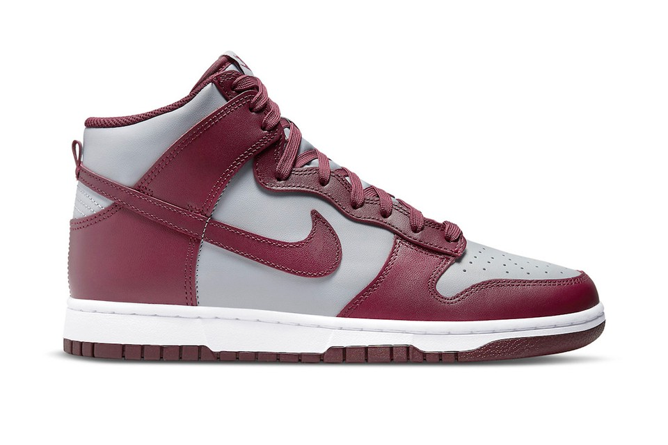 dunk low sail beetroot