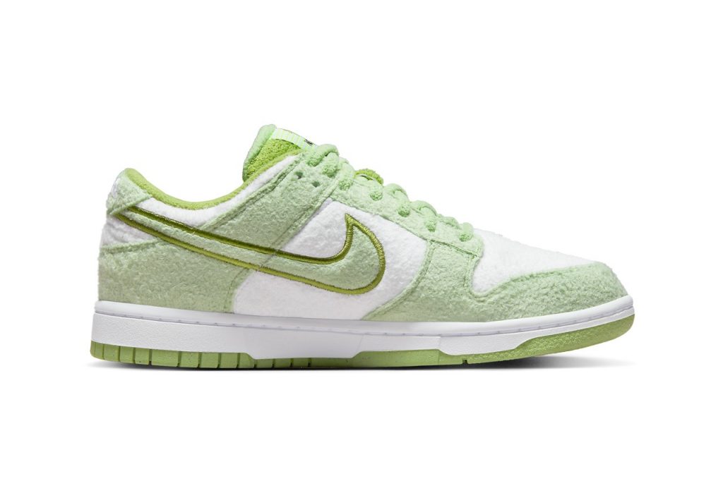 dunk low varsity green raffle